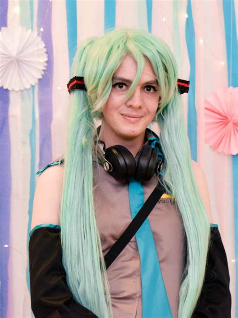 After Years Of Cosplaying As Hatsune Miku I Finally Got A Good Photo Taken Of Me Rvocaloid