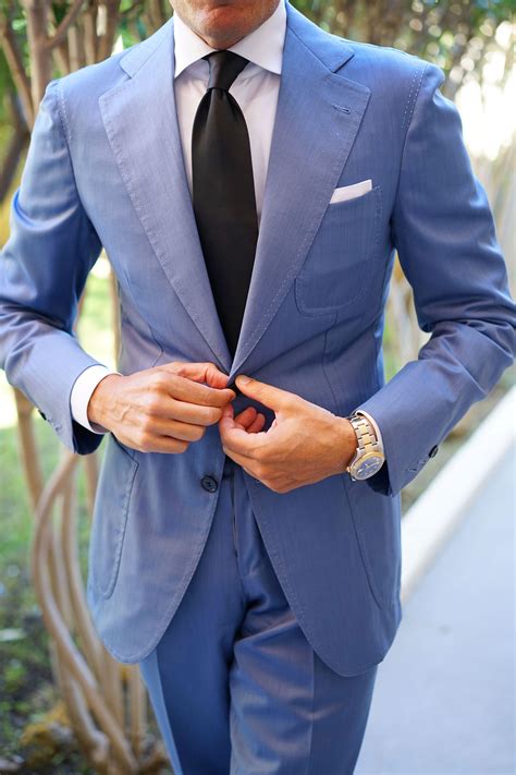 Really i prefer smart clothes to formal. Black Line Tie | Evening suit, Cool suits, Suit and tie