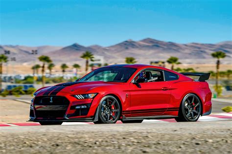 Rapid Red Metallic Gt500 Pictures Page 9 2015 S550 Mustang Forum
