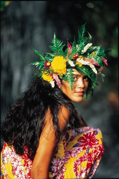 Beautiful Tahitian Vahine Vahin Tahiti Art Polyn Sienne Tahiti