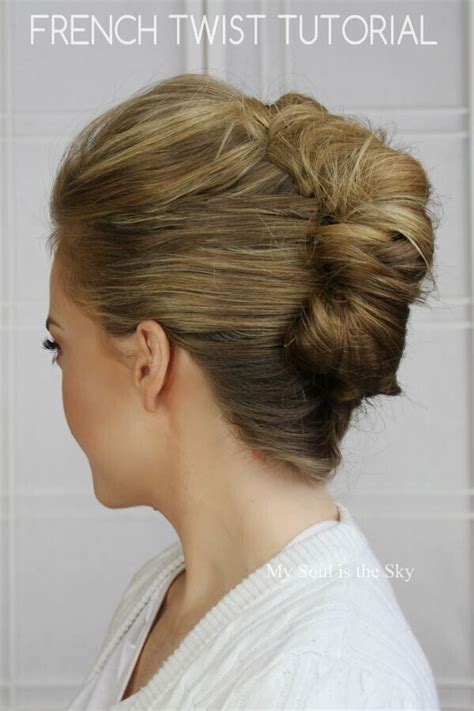 Use a hair tie to secure it. 20 Easy Updo Hairstyles for Medium Hair - Pretty Designs