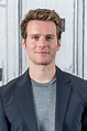 Jonathan Groff Sexy Pictures | POPSUGAR Celebrity Photo 16