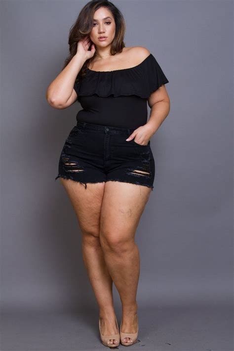 Women Fashion Blog Offering Comprehensive Guides And Recommendations Curvy Girl Fashion Curvy