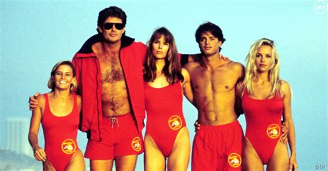 Alerte à malibu est une série de michael berk et gregory j. "Alerte à Malibu" : Et si la série revenait elle aussi à l ...