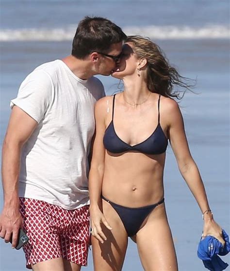 Tom Brady Gisele Bündchen Vacation in Costa Rica Before Announcing He