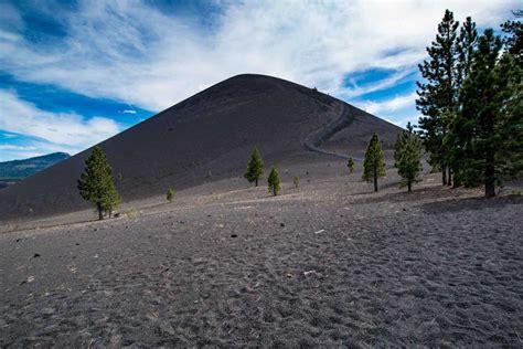 Climbing The Cinder Cone At Lassen National Park Travel Past 50