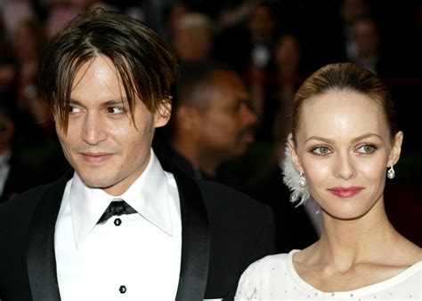 Johnny Depp Calling Off His Wedding To Amber Heard In Favor Of Vanessa Paradis?