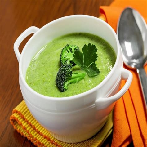 Creamy Broccoli Turmeric Soupvegan Vegetarian Paleo Gluten Free