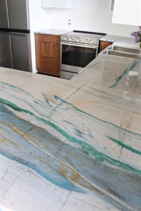 The Stunning Beauty Of Granite Countertops With Teal Veins Shunshelter