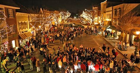 Annual Christmas Walk Downtown Hinsdale