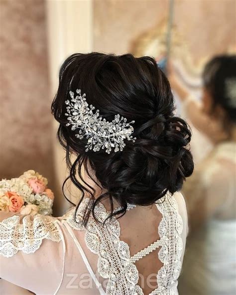 طريقة لف الطرحة لفات طرح عرايس. شاهدي تسريحات شعر للعروس بالصور - زفاف.نت