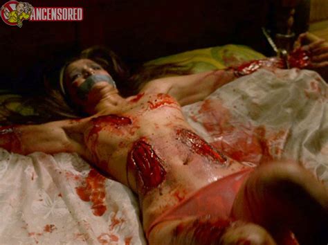 Nackte Crystal Lowe In Masters Of Horror