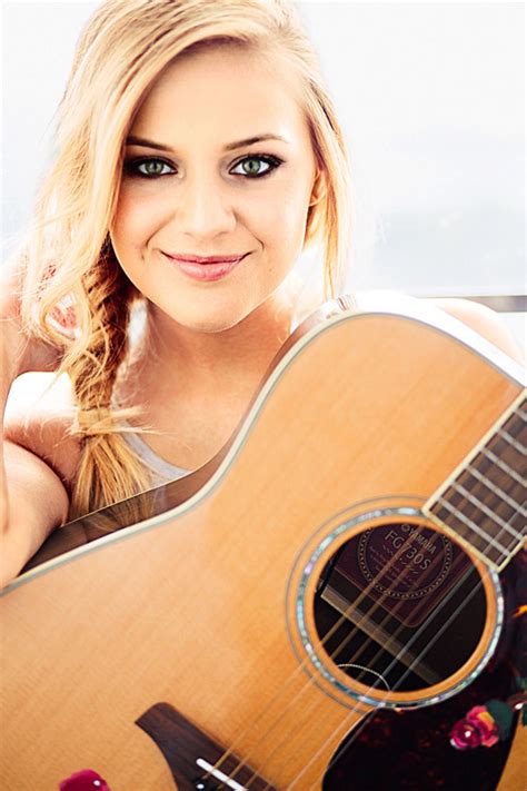 get to know kelsea ballerini the newcomer who s topping the country music charts glamour