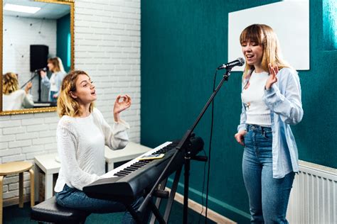 What To Expect At Your First Voice Lesson