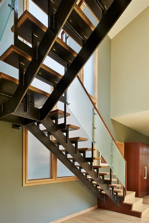 Cantilevered Staircase Hgtv
