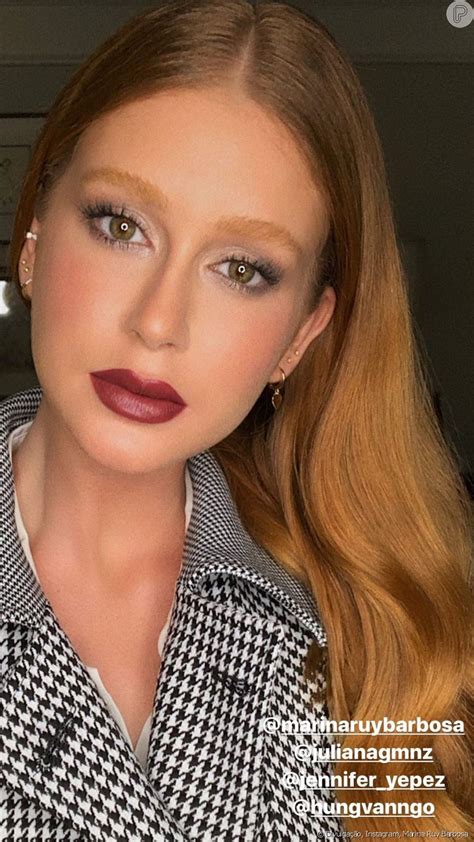 Последние твиты от marina ruy barbosa (@mariruybarbosa). Marina Ruy Barbosa usa makes coloridas durante temporada ...
