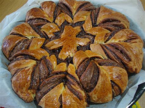 Maybe you would like to learn more about one of these? Bon Appétit: Torta fiore alla nutella