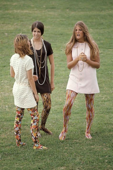La Mode Hippie Des Ann Es Aux Etats Unis Captur E En Photos En Vintage Clothing
