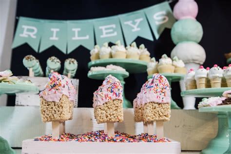 riley mesnick s 1st birthday party ice cream shop jenny cookies
