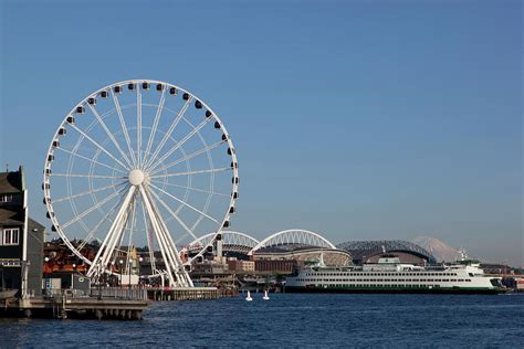 Wa Seattle The Seattle Great Wheel Photograph By Jamie And Judy Wild