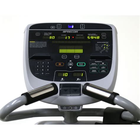 Precor Efx 835 Elliptical Fitness Crosstrainer W P30