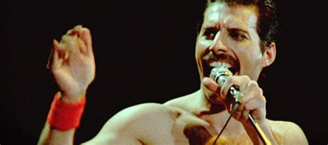 Freddie Mercury Ex Vocalista Do Queen Completaria 66 Anos Hoje