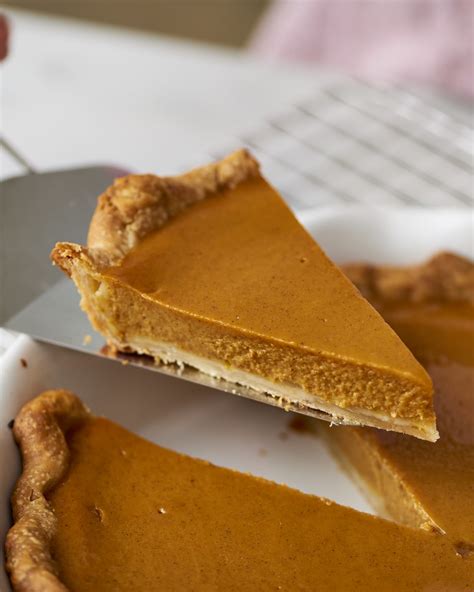 How To Make Homemade Pumpkin Pie From Scratch Kitchn