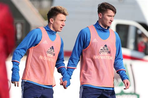 Aleksey miranchuk is the twin brother of anton miranchuk (lokomotiv moscow). Meet the Russian Soccer Twins, Anton and Aleksey Miranchuk