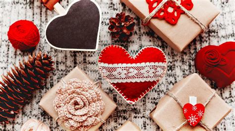 Sweets reign supreme on the list of top valentine's gifts. Homemade Valentine Gifts You Should Be Giving | DIY Projects
