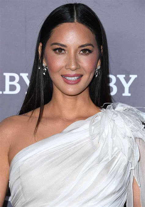 Olivia Munn Attends The Baby2baby Gala Presented By Paul Mitchell In