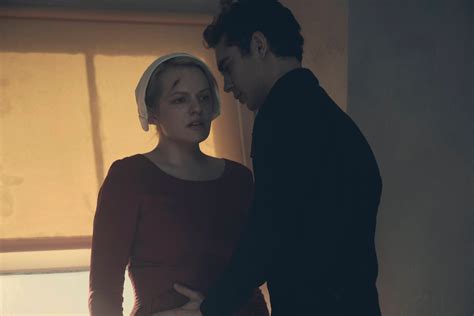 The Handmaids Tale Recap Offred Is Pregnant But Not Everyone Is Happy About It Teen Vogue