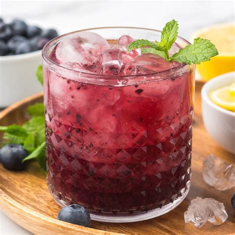 Blueberry Lemonade Vodka Cocktail Cooking Up Memories