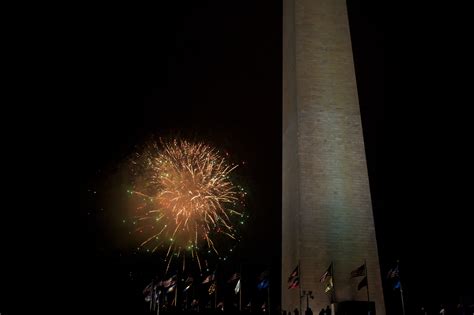 Fireworks By The Washington Monument On The 4th Of July Fireworks