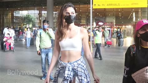 Ananya Pandey Oops Moment In Public Captured In Camera By Media