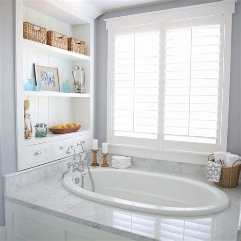 Try these amazing ideas for the coming year for a bathroom that truly stands out, even to potential homeowners. Bathroom Remodel Ideas That Pay Off