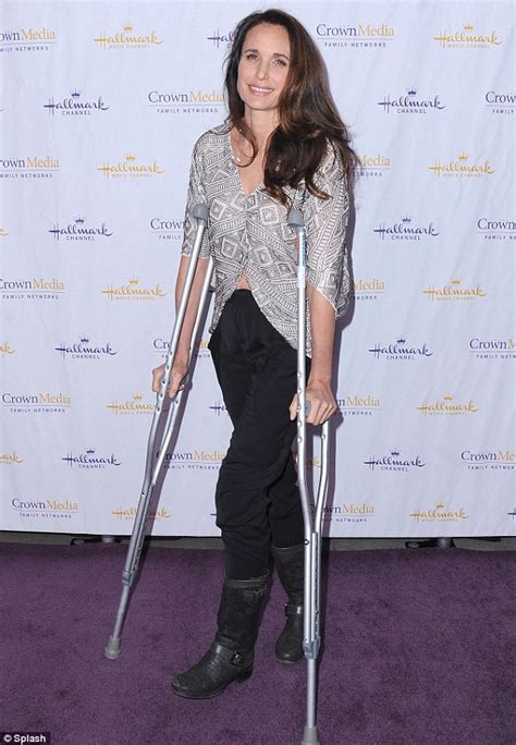 Best Foot Forward Andie Macdowell Limps Onto The Red Carpet On