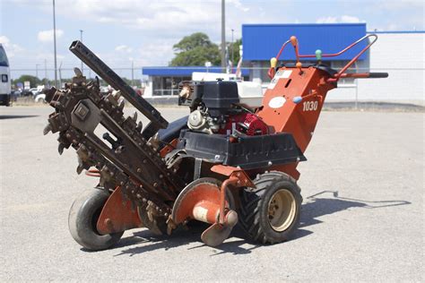 Digging Made Easy A Guide To Using The Ditch Witch 1030 Walk Behind