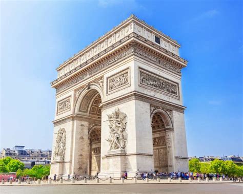 Arc De Triomphe Roumanie Vs France - Pour une vue imprenable sur Paris, une visite de l’Arc de Triomphe s