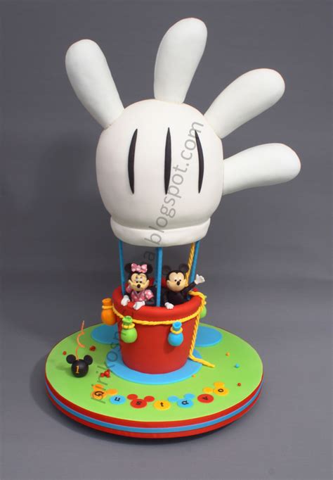 Mickeys Balloon Cake