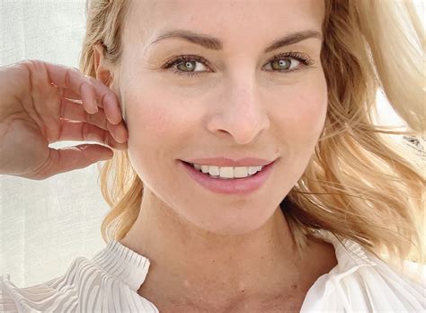 Supermodel Niki Taylor Is The New Face Of Covergirl Celebrity Beauty
