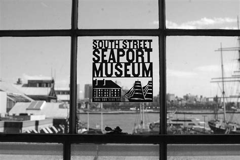 South Street Seaport Museum Window New York City Nycloves Flickr