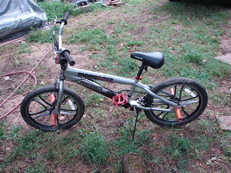 Mongoose Rebel Kids Bmx Bike 20 Inch Mag Wheels Wpegs Ebay