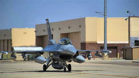 Usaf F 16 Fighter Jet Crashes During Training In New Mexico