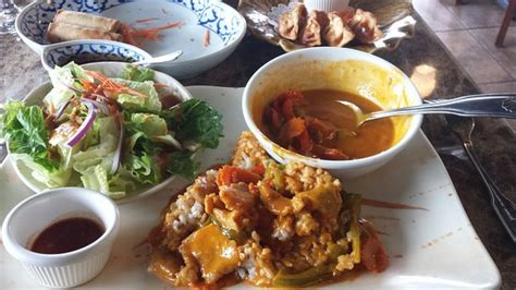 Whether you live here or are simply visiting, eating at a thai restaurant in the area is a great option for a good time and some tasty thai specialities. BANGKOK SPICES THAI RESTAURAN, La Jolla - Menu, Prices ...