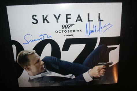 Naomie Harris Sam Mendes Signed 11x14 Photo Dccoa 007 Skyfall James Bond Ebay