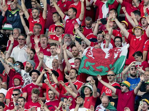 Easyjet Grounds Wales Fans Travelling To Toulouse For Key Euro 2016