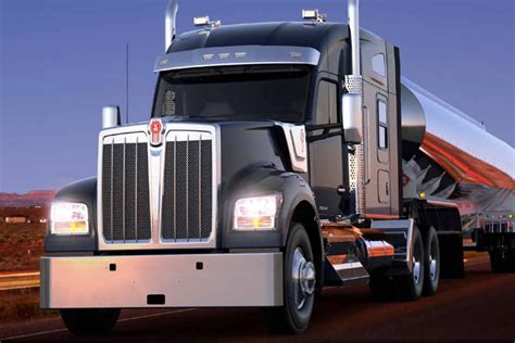 Video Get A Look At The New Kenworth W990