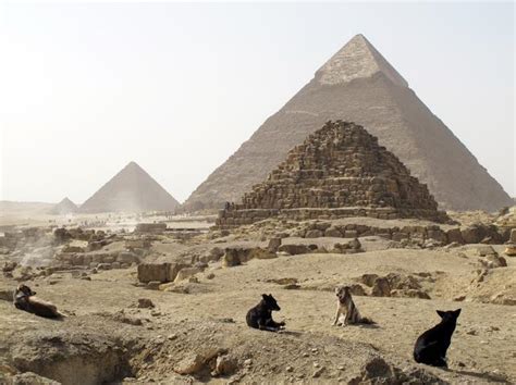 Turisti Snimili Film Za Odrasle Kod Egipatskih Piramida Avaz
