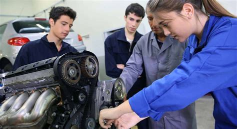 How To Become An Auto Mechanic Everything You Need To Know