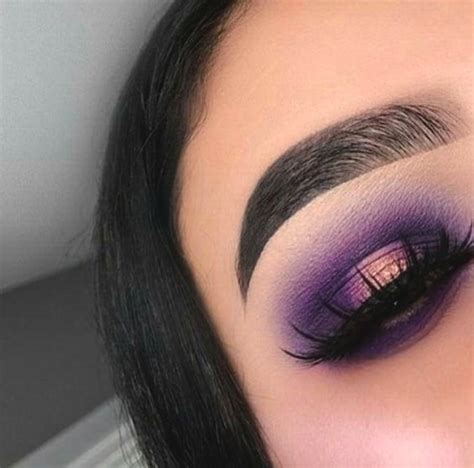 10 Stunning Smokey Eye Makeup Looks Ecemella